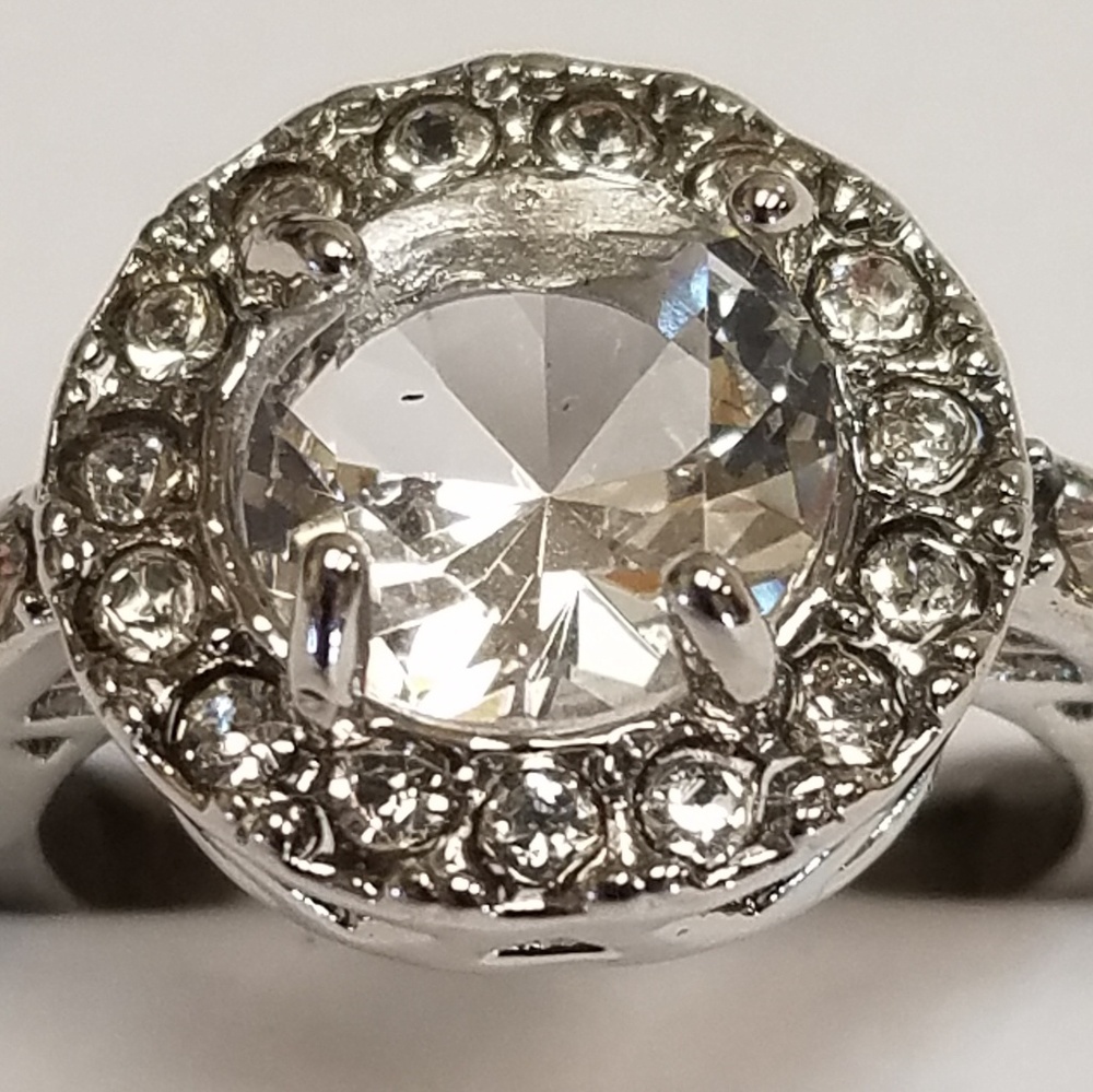 Ring - Picture 4 of 4